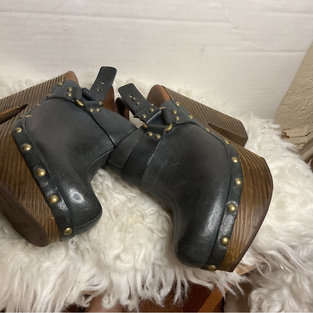 Kork-ease Studded Ankle strap clogs ( Bette style) 6 - Picture 6 of 12